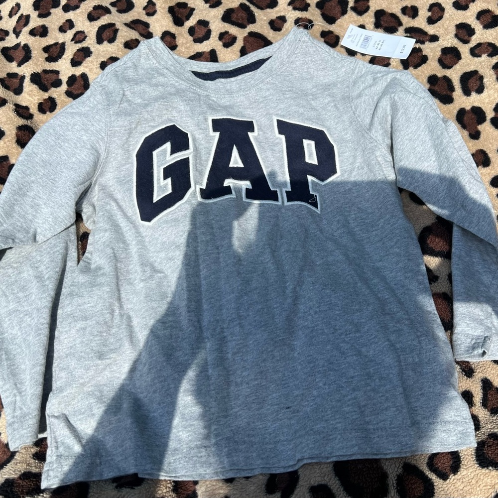 Gap Boys Cotton long sleeve tee Gray Grey NWT NEW